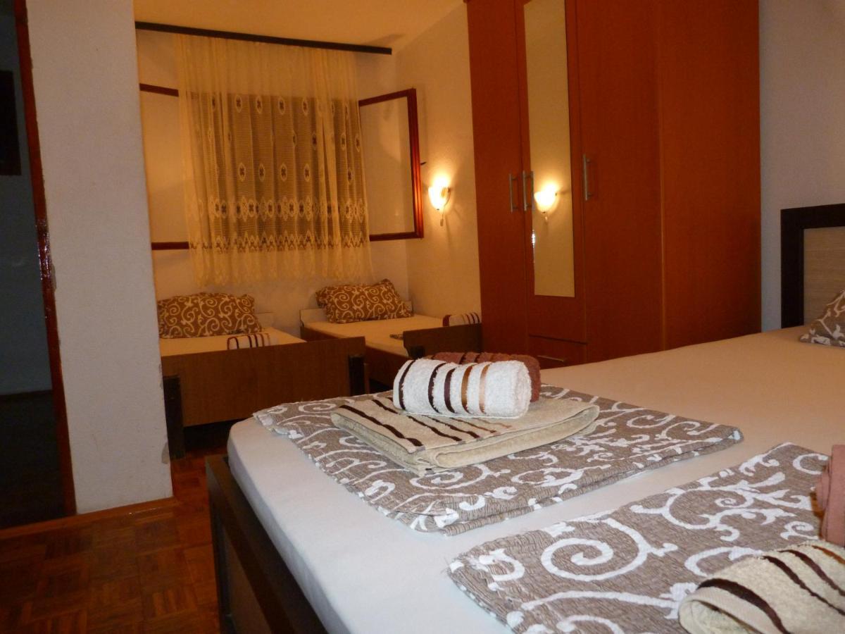 Apartments Aleksic Sutomore Ngoại thất bức ảnh