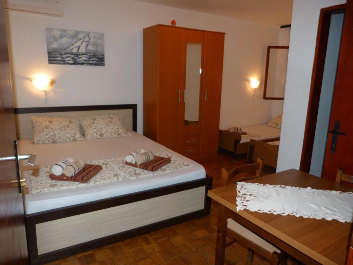 Apartments Aleksic Sutomore Ngoại thất bức ảnh