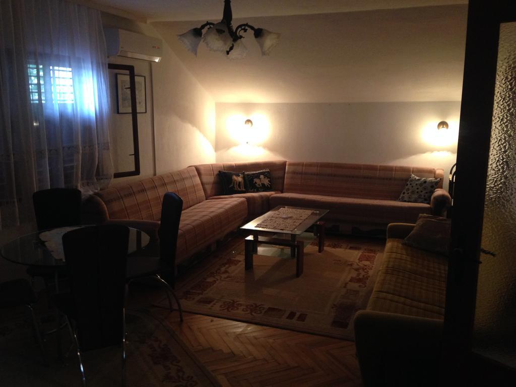 Apartments Aleksic Sutomore Ngoại thất bức ảnh
