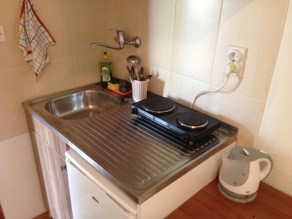 Apartments Aleksic Sutomore Ngoại thất bức ảnh