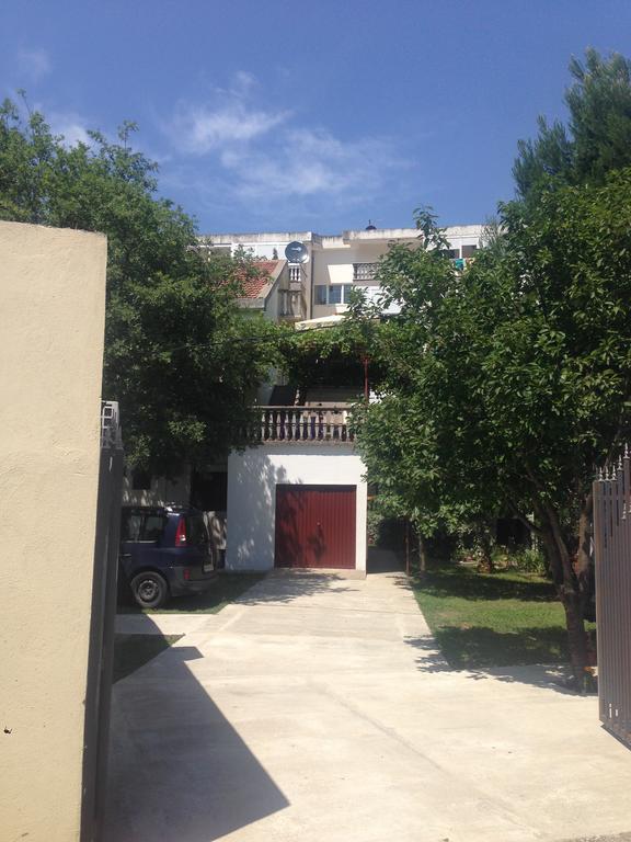 Apartments Aleksic Sutomore Ngoại thất bức ảnh
