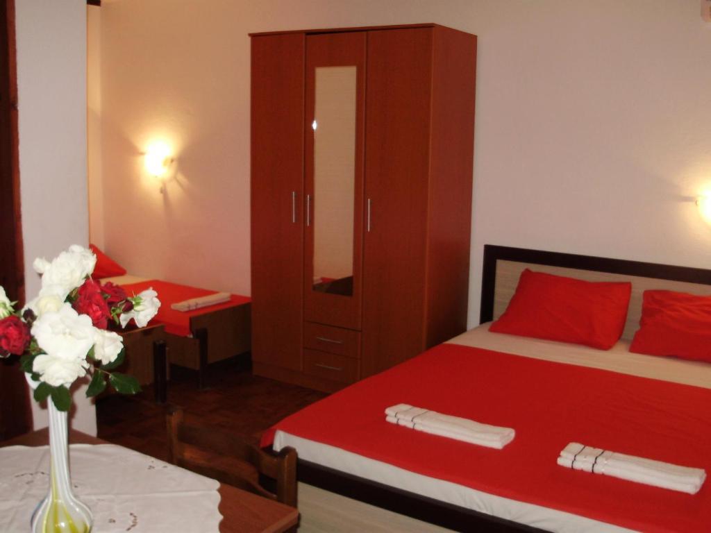 Apartments Aleksic Sutomore Phòng bức ảnh