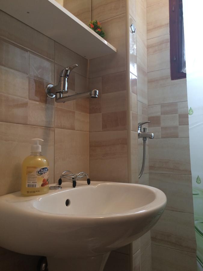 Apartments Aleksic Sutomore Ngoại thất bức ảnh